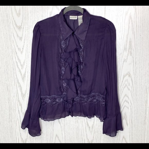 Vintage Purple Lace Ruffle Button Up Top with Bell Sleeves Size Small - Picture 2 of 7